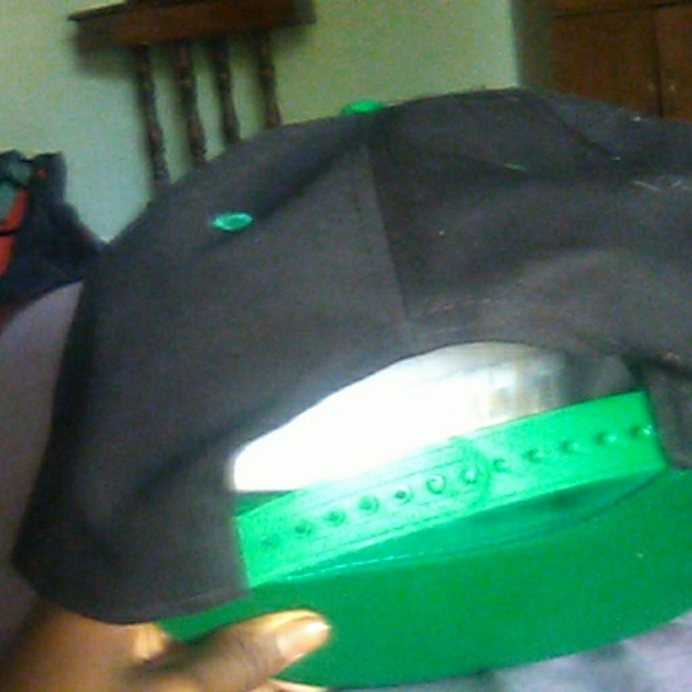 hat - Picture 2 of 2